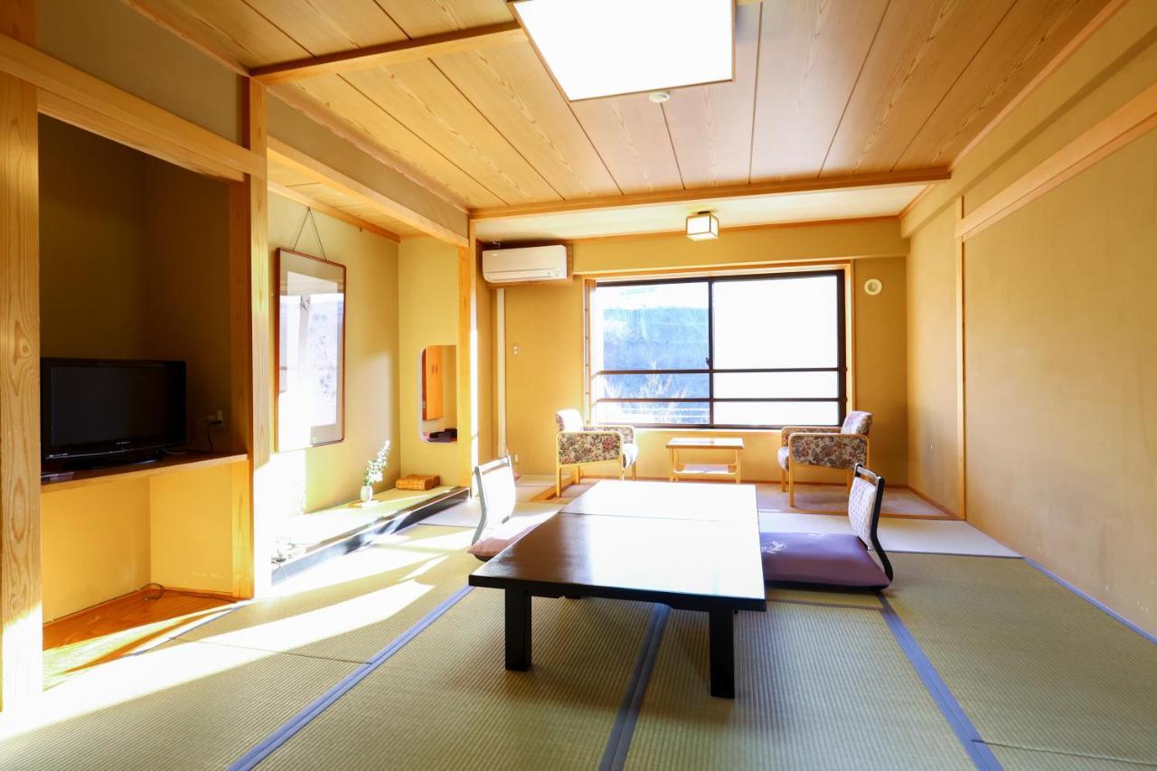 Shibu Hotel Yamanouchi  Exterior photo