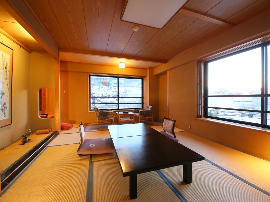 Shibu Hotel Yamanouchi  Exterior photo
